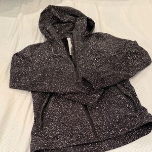 Lululemon Black and White Speckled rain jacket